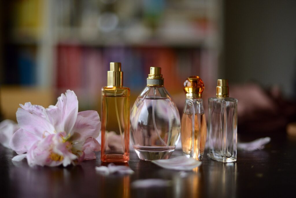 Cómo hacer que el perfume dure más tiempo en la piel